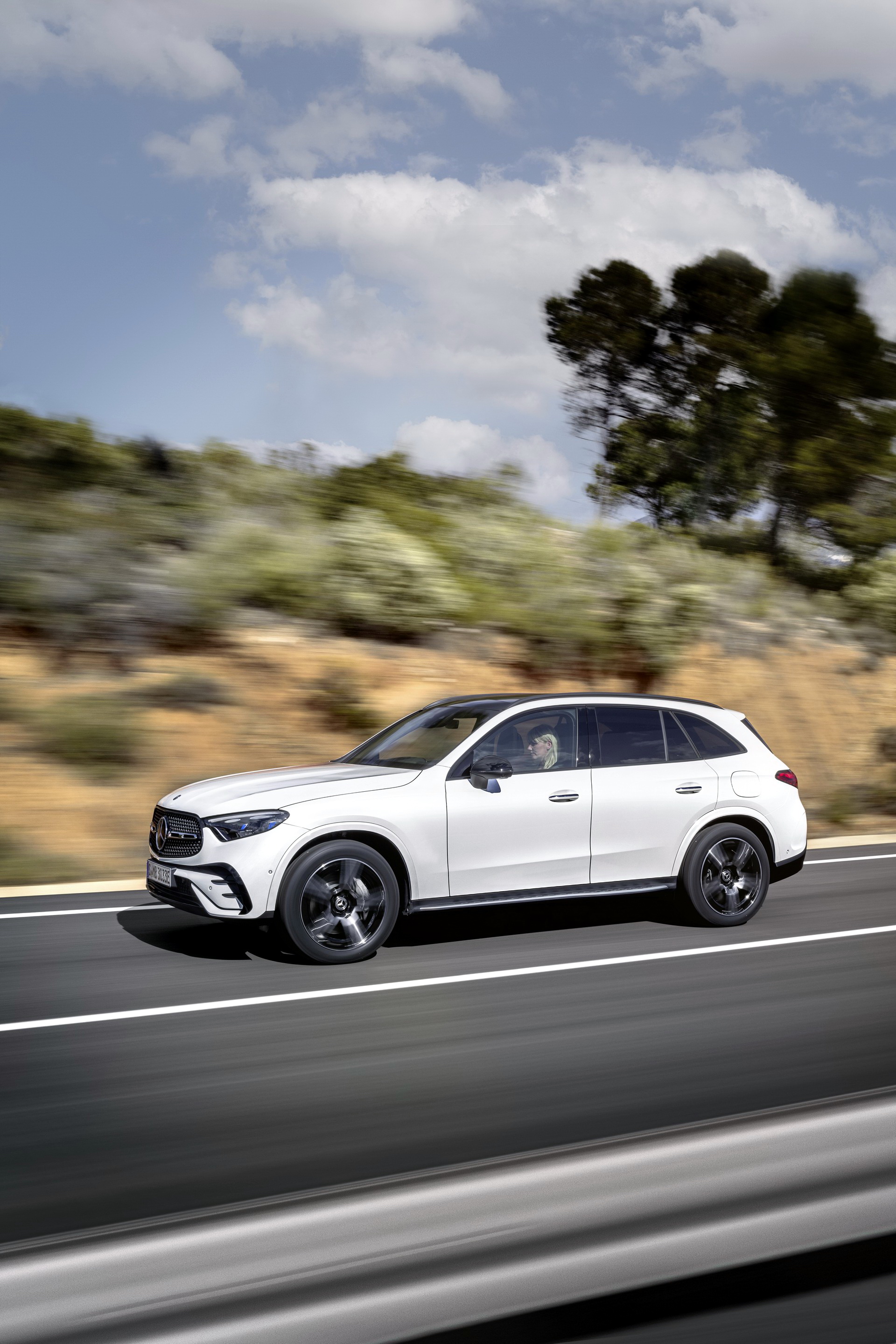 Download 2023 Mercedes-Benz GLC - Side HD Phone Wallpaper 1920x2879 #36