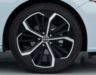 2023 Nissan Altima SR - Wheel Wallpaper 190x150