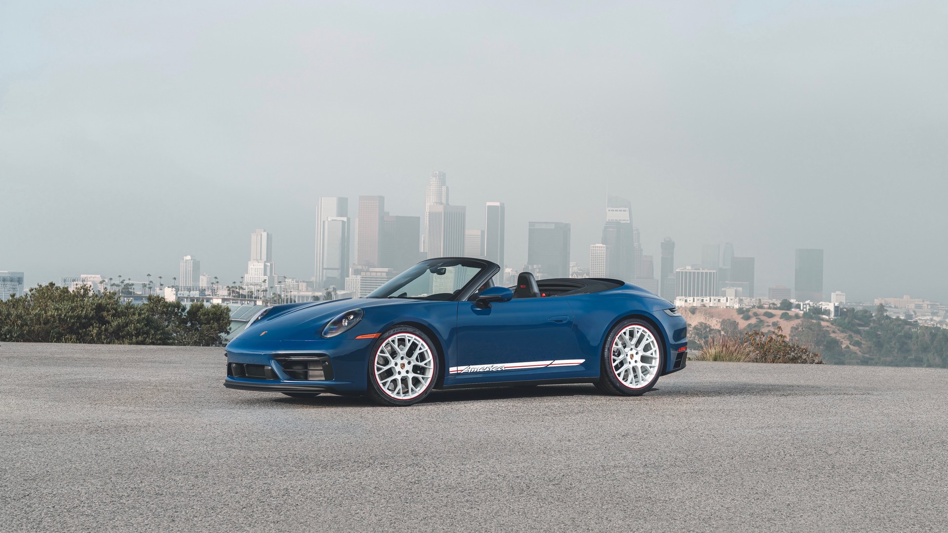 Download 2023 Porsche 911 Carrera GTS Cabriolet America - Front Three-Quarter HD Wallpaper 1920x1080 #1