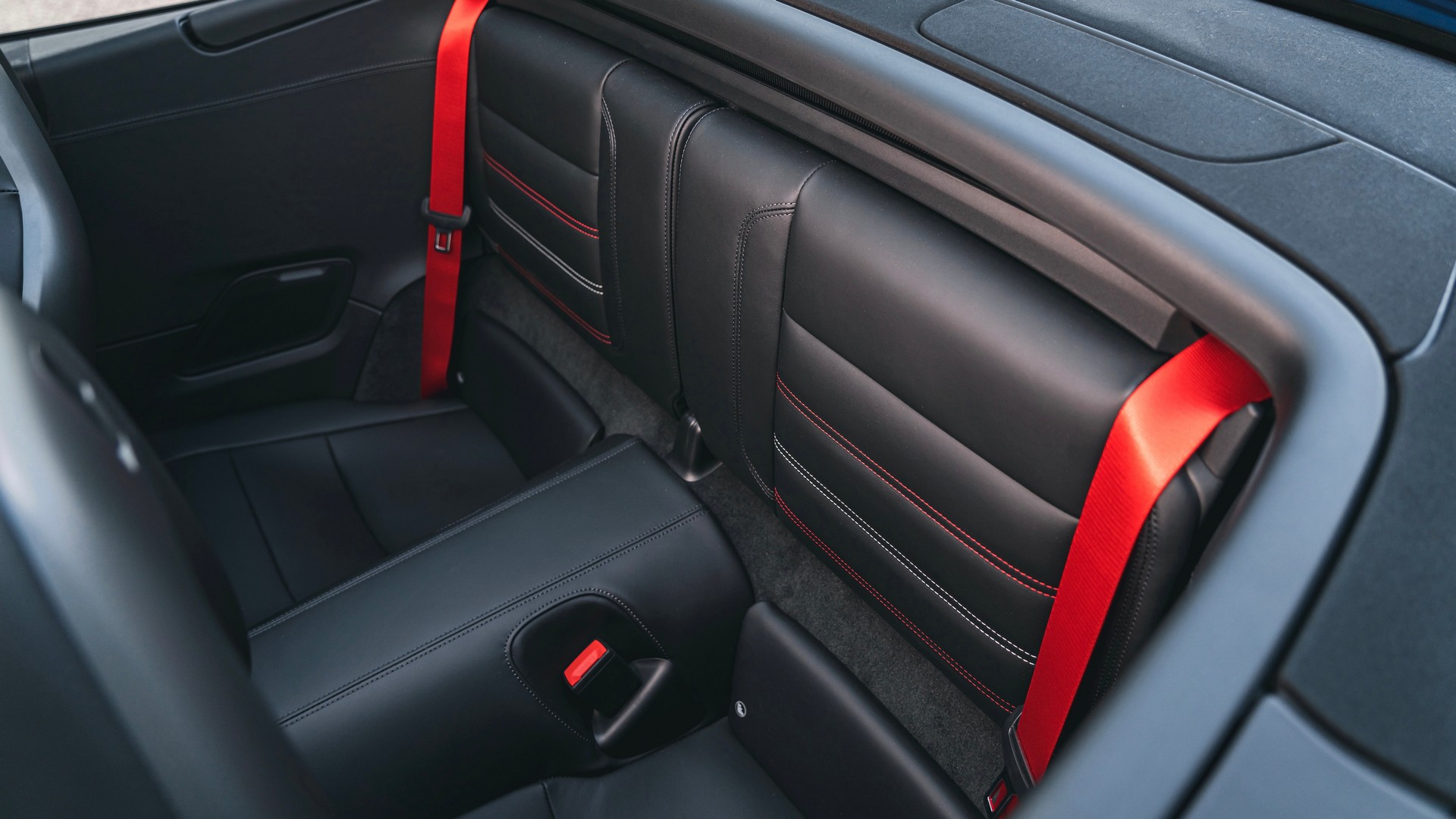 Download 2023 Porsche 911 Carrera GTS Cabriolet America - Interior, Seats HD Wallpaper 1920x1080 #29