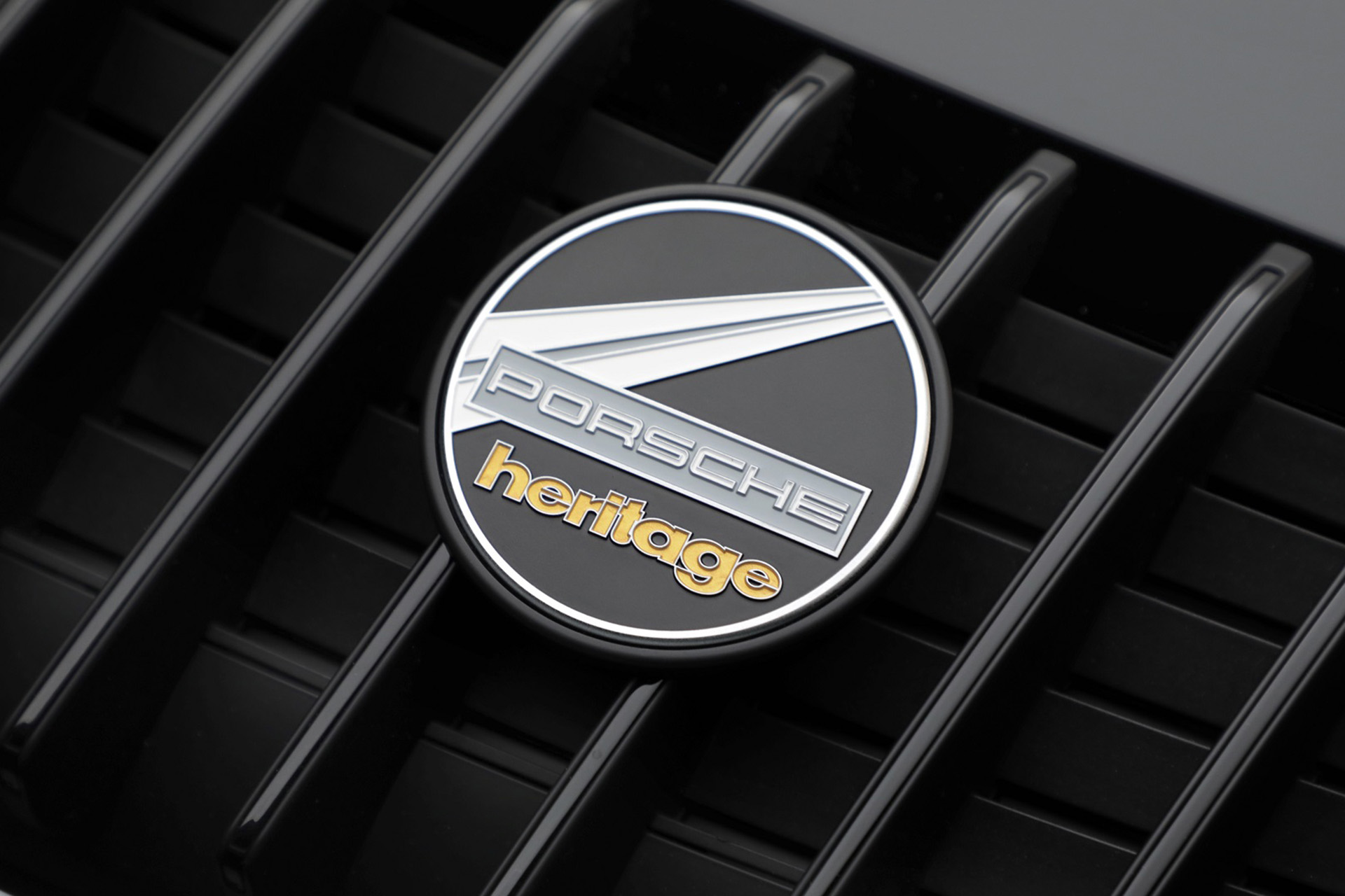 Download 2023 Porsche 911 Sport Classic - Badge HD Wallpaper 1920x1280 #79