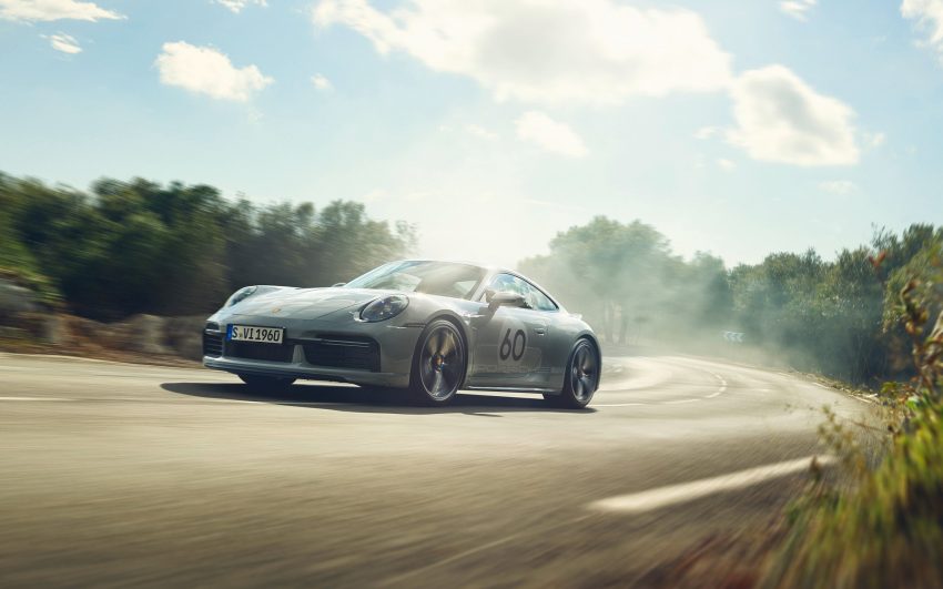 2023 Porsche 911 Sport Classic - Front Three-Quarter Wallpaper 850x531 #1