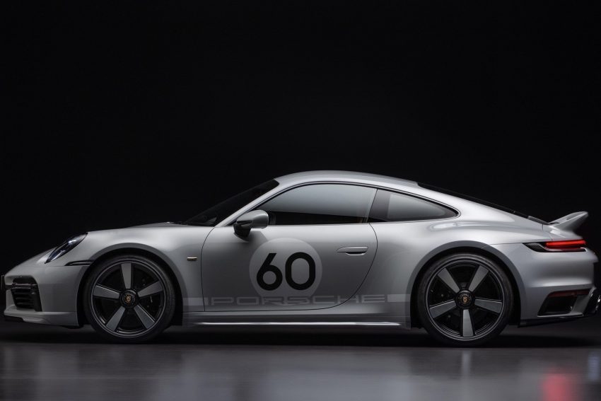 2023 Porsche 911 Sport Classic - Side Wallpaper 850x567 #74