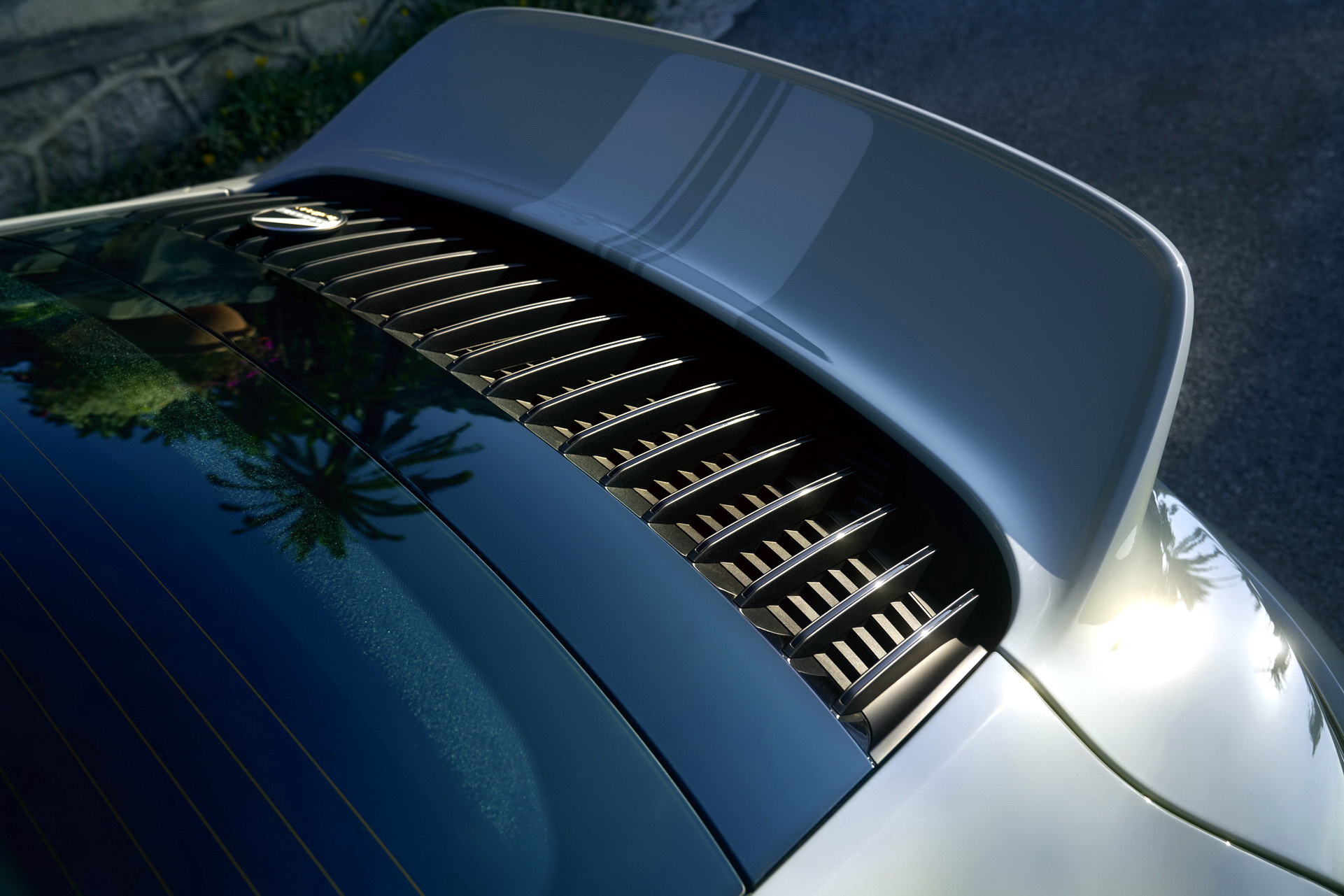 Download 2023 Porsche 911 Sport Classic - Spoiler HD Wallpaper 1921x1281 #45