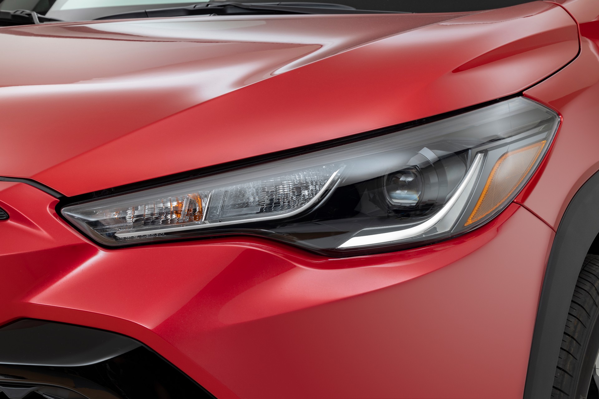 Download 2023 Toyota Corolla Cross Hybrid SE - Headlight HD Wallpaper 1920x1281 #5