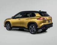 2023 Toyota Corolla Cross Hybrid XSE - Rear Three-Quarter Wallpaper 190x150