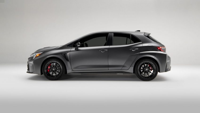 2023 Toyota GR Corolla Morizo Edition - Side Wallpaper 850x480 #5