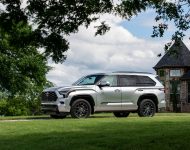 2023 Toyota Sequoia Platinum - Front Three-Quarter Wallpaper 190x150