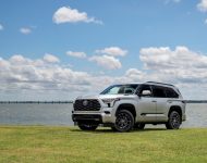 2023 Toyota Sequoia Platinum - Front Three-Quarter Wallpaper 190x150