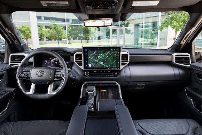 2023 Toyota Sequoia Platinum - Interior, Cockpit Wallpaper 850x567 #25