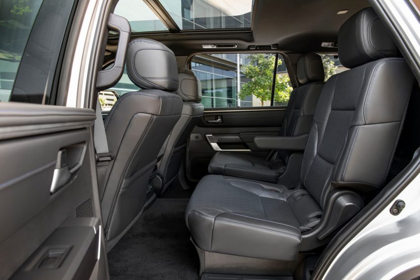 2023 Toyota Sequoia Platinum - Interior, Rear Seats Wallpaper 850x567 #31