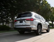 2023 Toyota Sequoia Platinum - Rear Three-Quarter Wallpaper 190x150