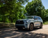 2023 Toyota Sequoia SR5 TRD Sport Package - Front Three-Quarter Wallpaper 190x150