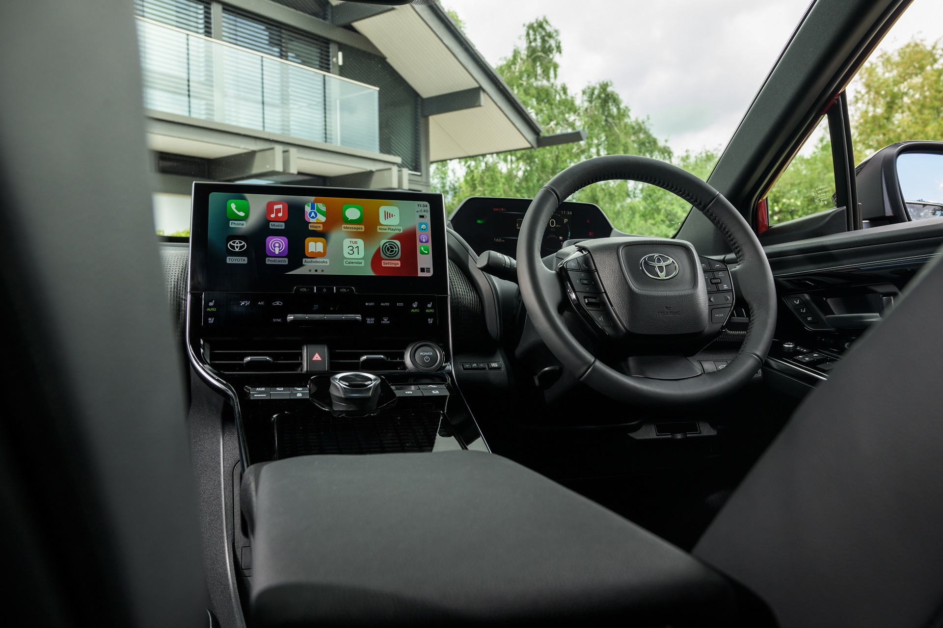 Download 2023 Toyota bZ4X - UK version - Central Console HD Wallpaper 1921x1280 #65