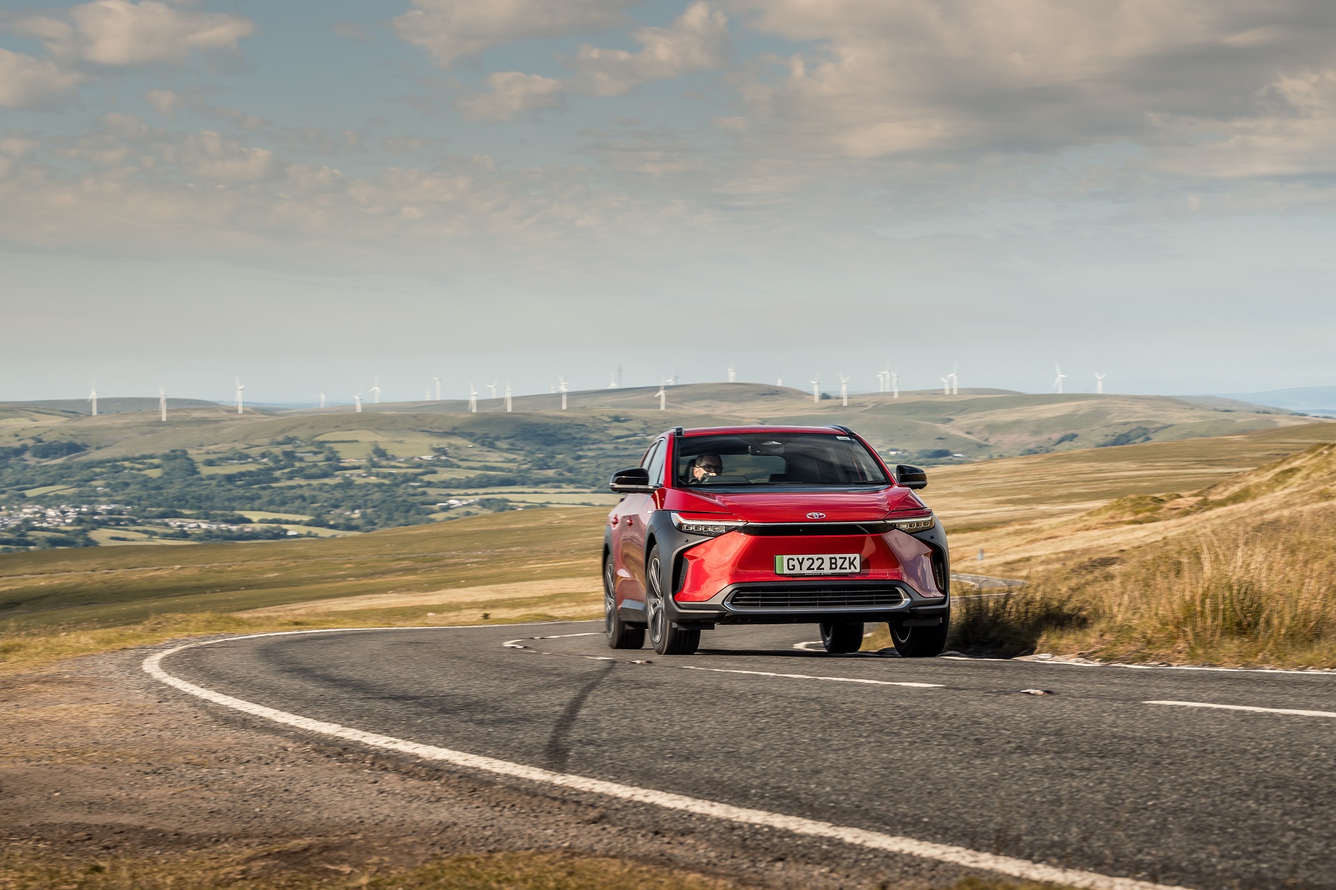 Download 2023 Toyota bZ4X - UK version - Front HD Wallpaper 1921x1280 #41