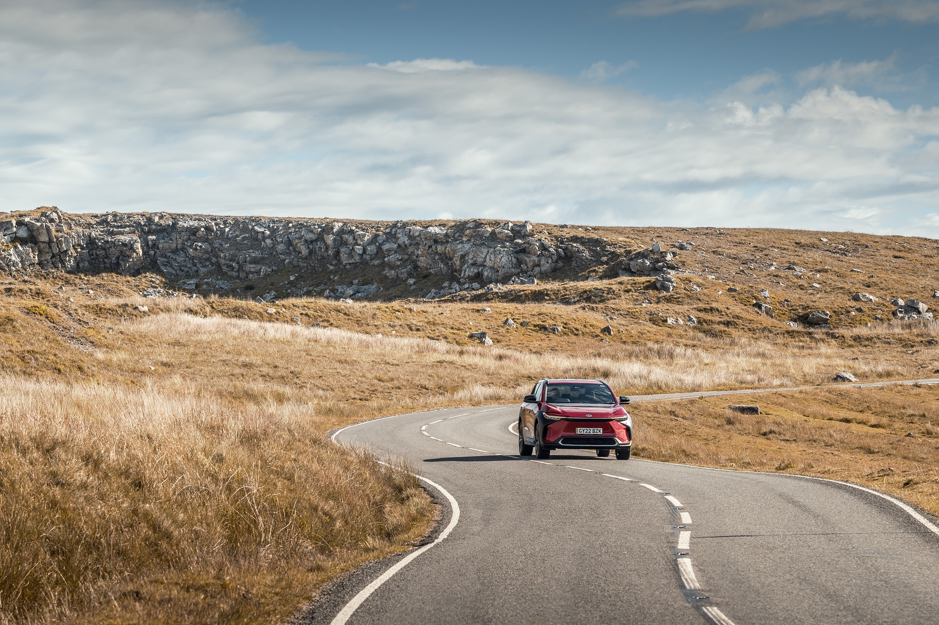 Download 2023 Toyota bZ4X - UK version - Front HD Wallpaper 1921x1280 #49