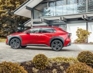 2023 Toyota bZ4X - UK version - Side Wallpaper 190x150