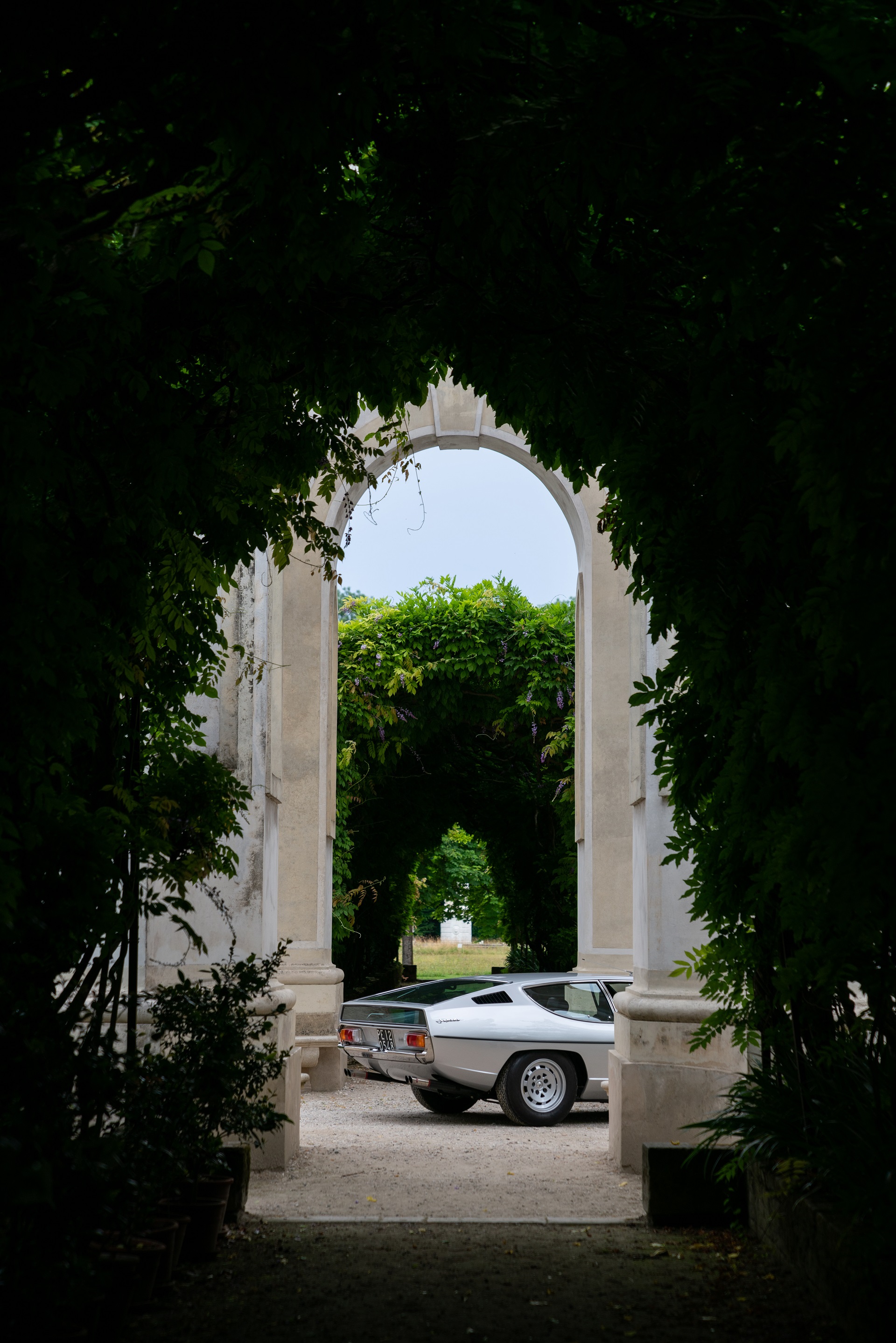 Download 1968 Lamborghini Espada 400 GT - Detail HD Phone Wallpaper 1920x2878 #28