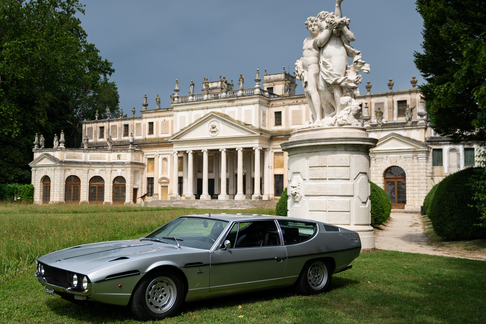 Download 1968 Lamborghini Espada 400 GT - Front Three-Quarter HD Wallpaper 1920x1280 #35