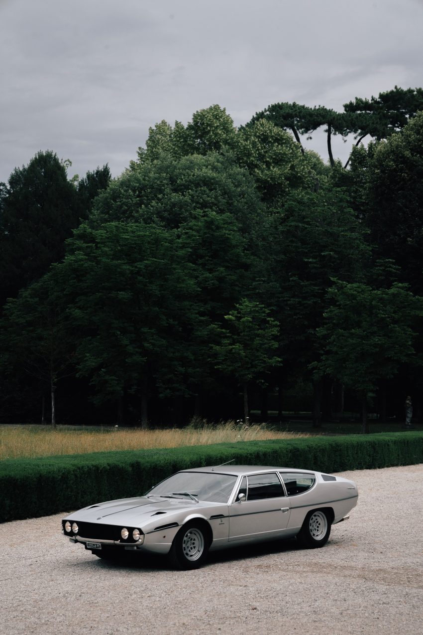 1968 Lamborghini Espada 400 GT - Front Three-Quarter Phone Wallpaper 850x1274 #5