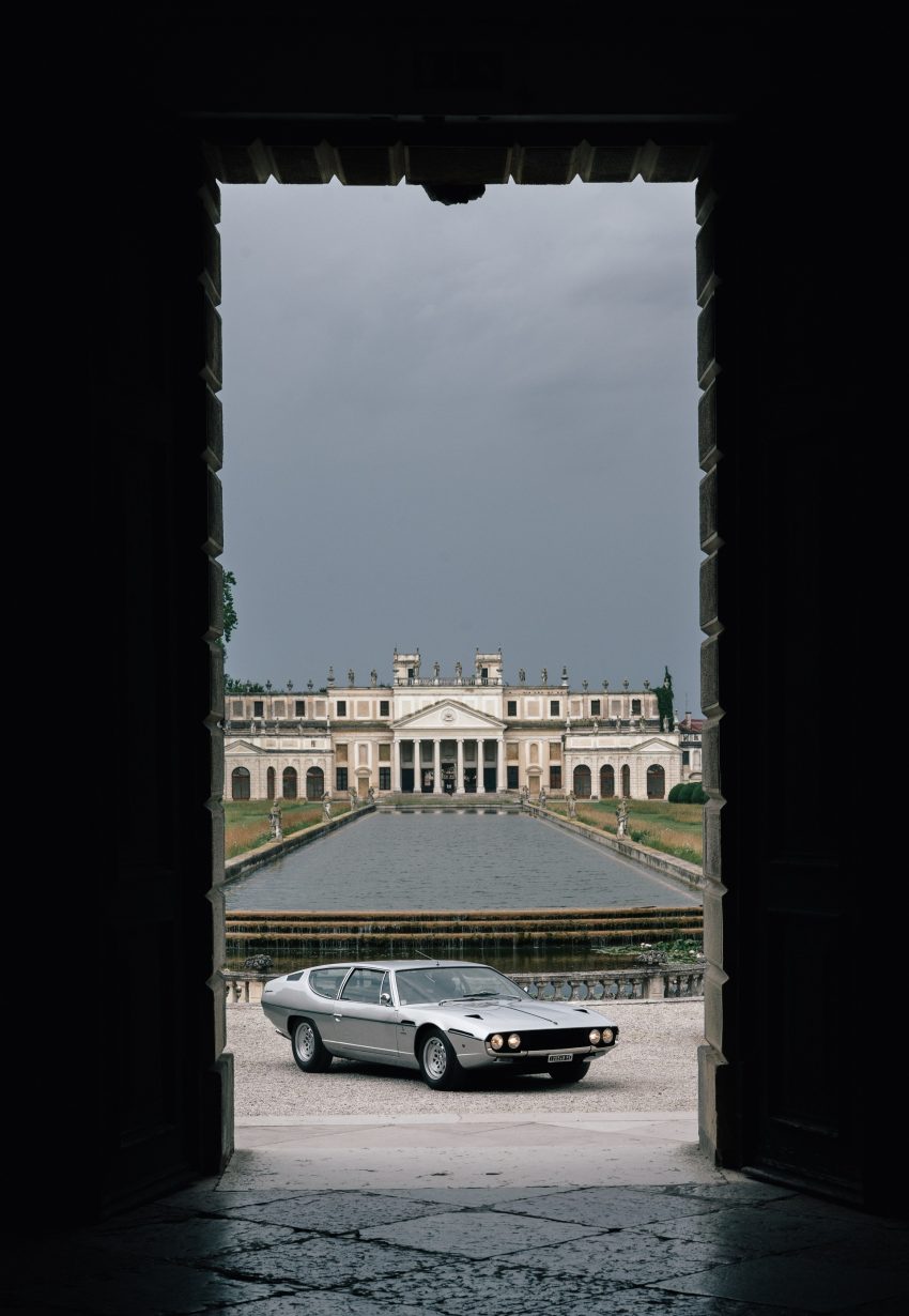 1968 Lamborghini Espada 400 GT - Front Three-Quarter Phone Wallpaper 850x1230 #22