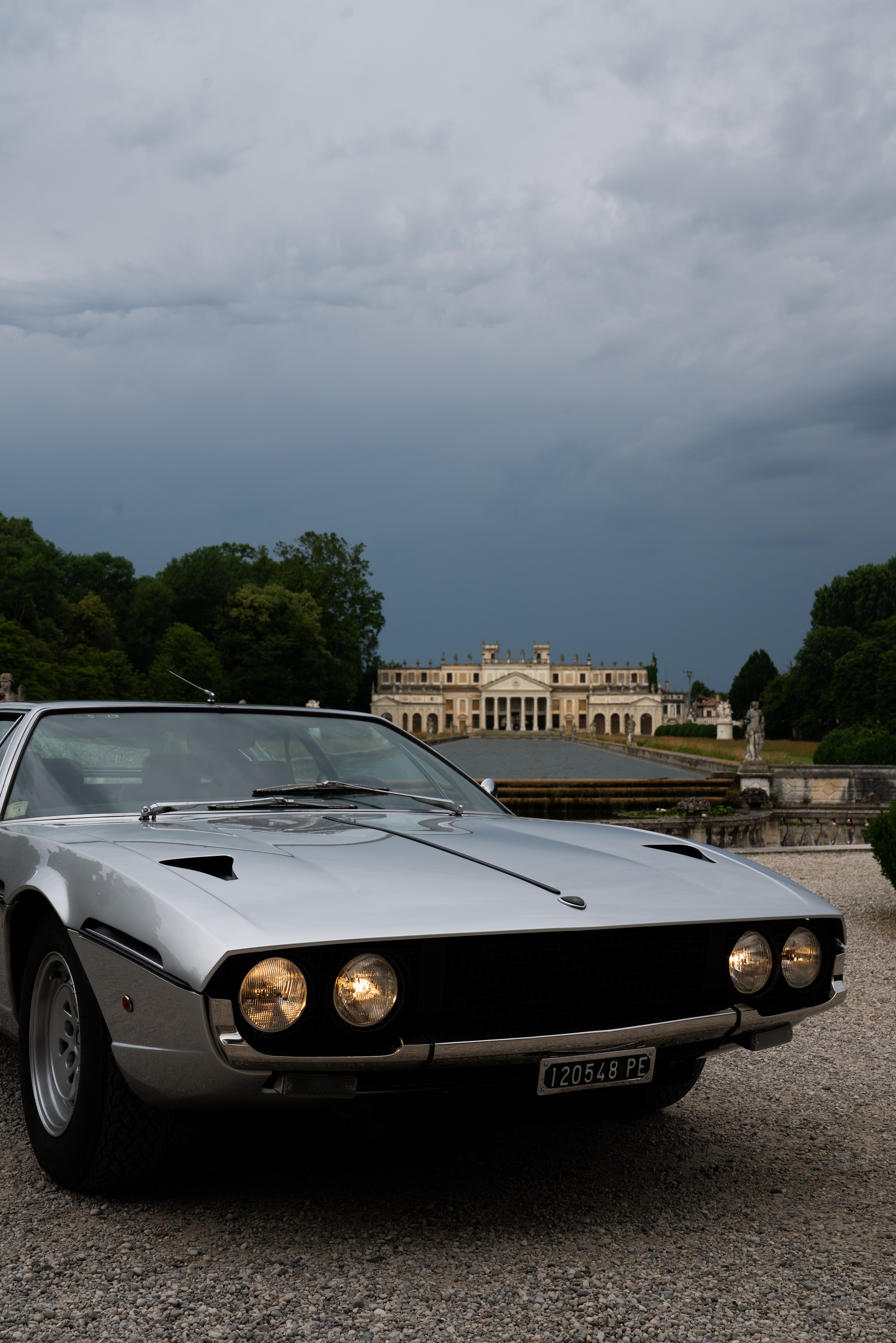 Download 1968 Lamborghini Espada 400 GT - Front HD Phone Wallpaper 1920x2878 #65