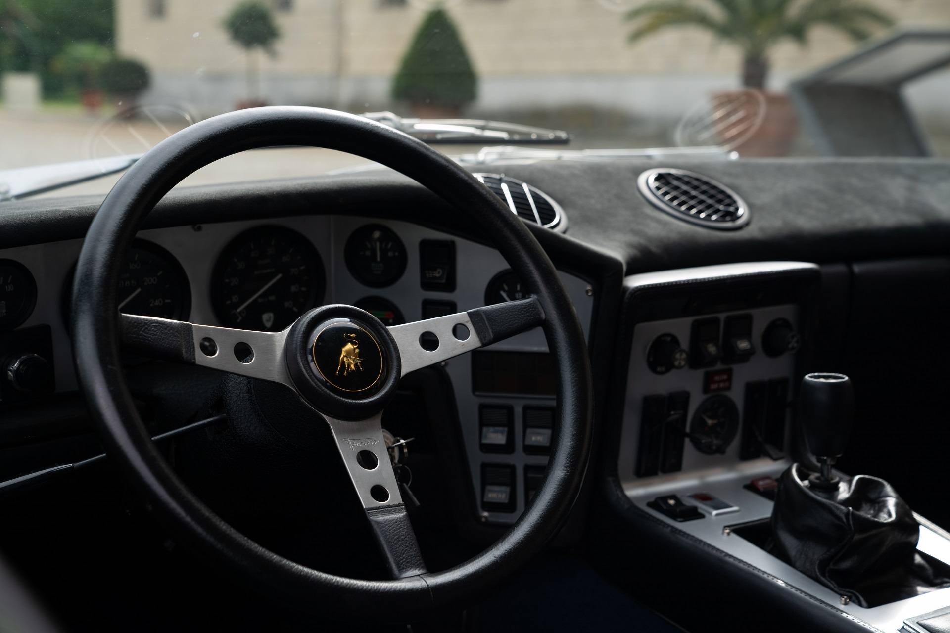 Download 1968 Lamborghini Espada 400 GT - Interior, Steering Wheel HD Wallpaper 1920x1280 #102