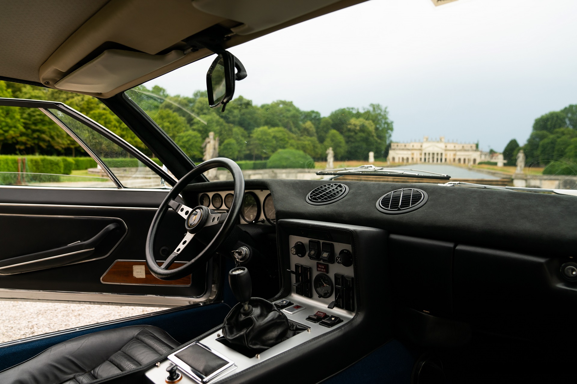 Download 1968 Lamborghini Espada 400 GT - Interior HD Wallpaper 1920x1280 #96