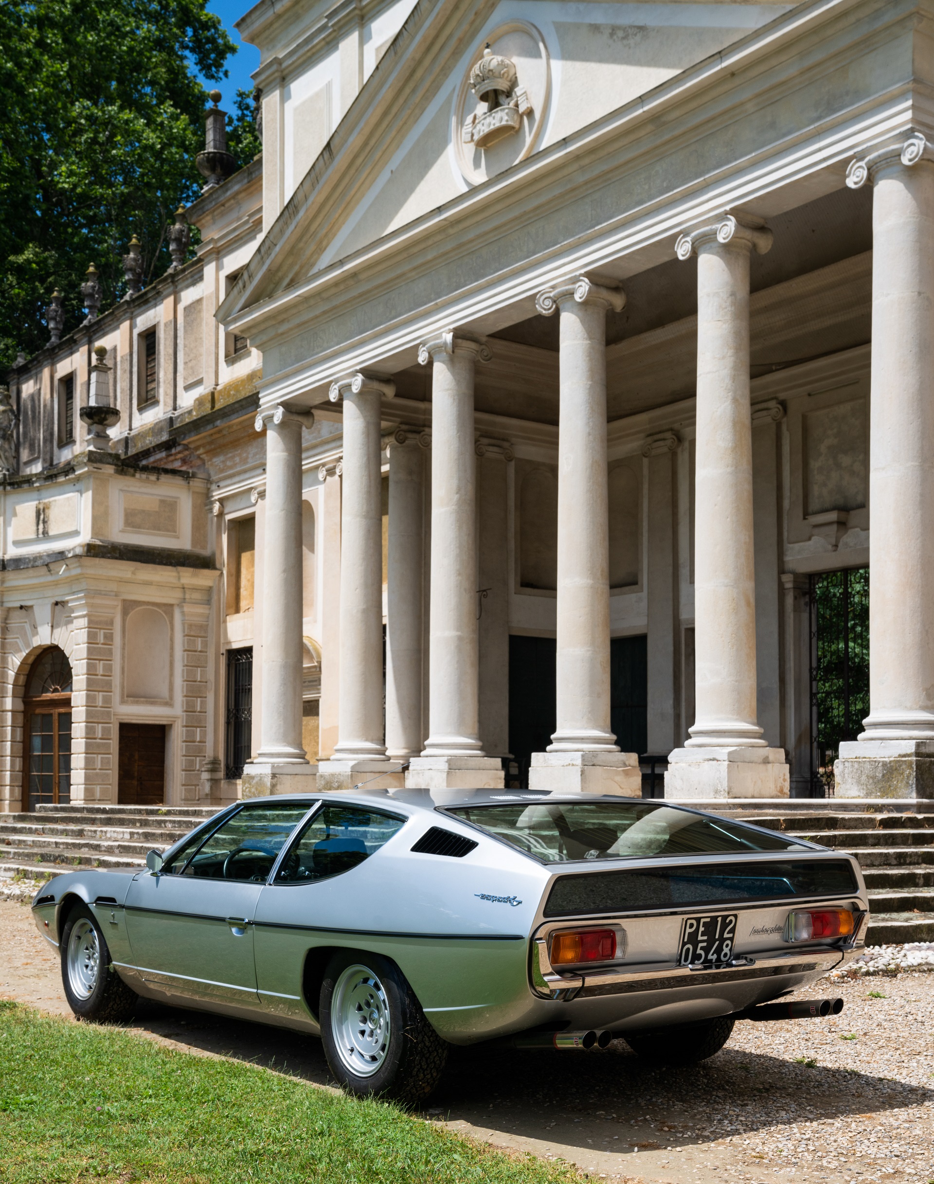 Download 1968 Lamborghini Espada 400 GT - Rear Three-Quarter HD Phone Wallpaper 1920x2434 #39