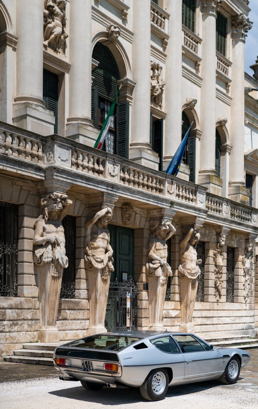 1968 Lamborghini Espada 400 GT - Rear Three-Quarter Phone Wallpaper 850x1345 #43