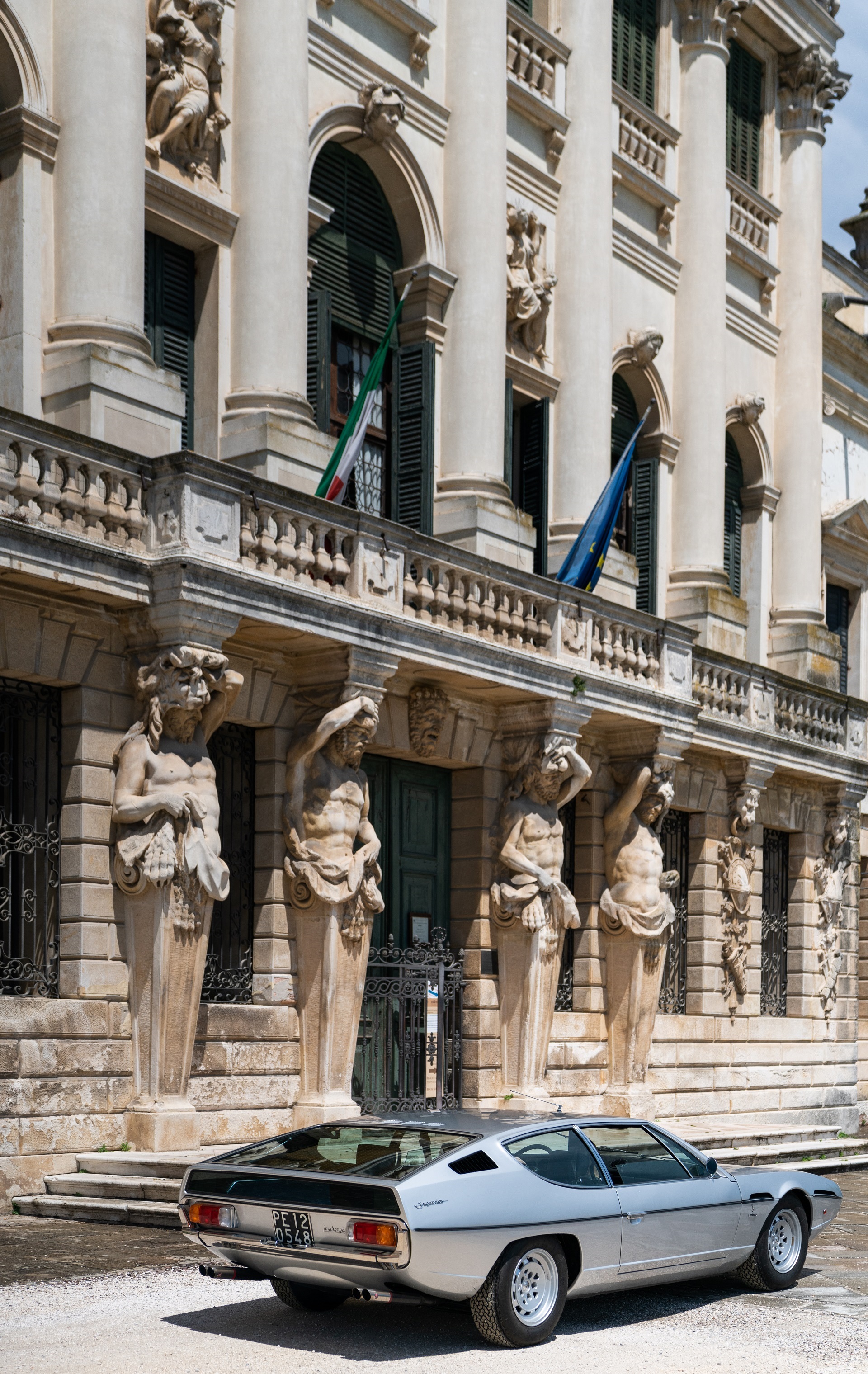 Download 1968 Lamborghini Espada 400 GT - Rear Three-Quarter HD Phone Wallpaper 1920x3039 #43