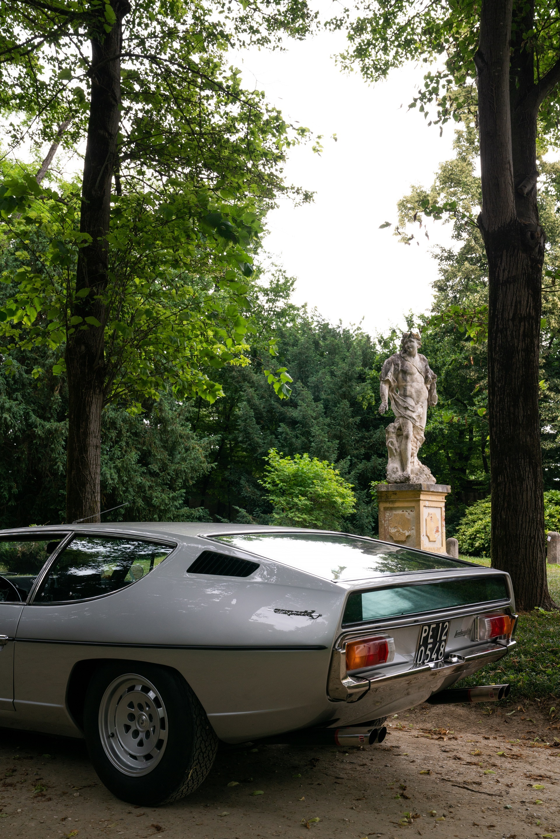 Download 1968 Lamborghini Espada 400 GT - Rear HD Phone Wallpaper 1920x2878 #55