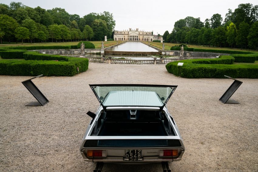 1968 Lamborghini Espada 400 GT - Rear Wallpaper 850x567 #15
