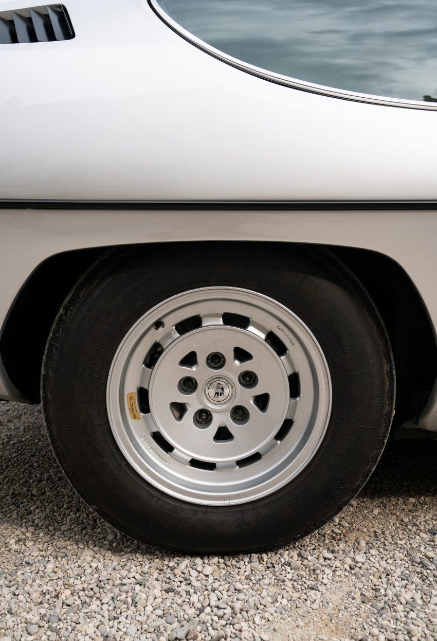 1968 Lamborghini Espada 400 GT - Wheel Phone Wallpaper 850x1246 #75