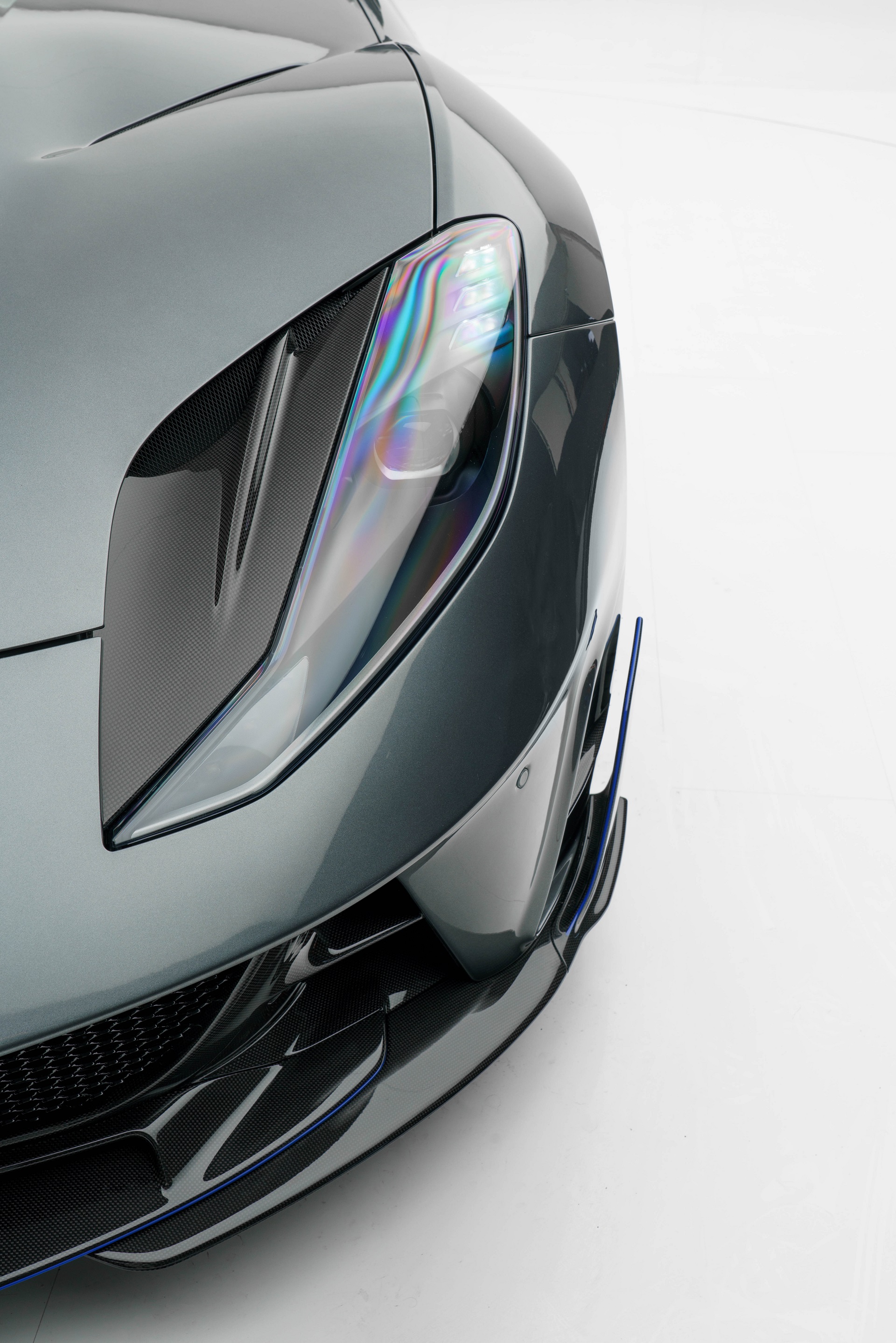 Download 2021 Mansory Stallone GTS based on Ferrari 812 GTS - Headlight HD Phone Wallpaper 1920x2878 #15