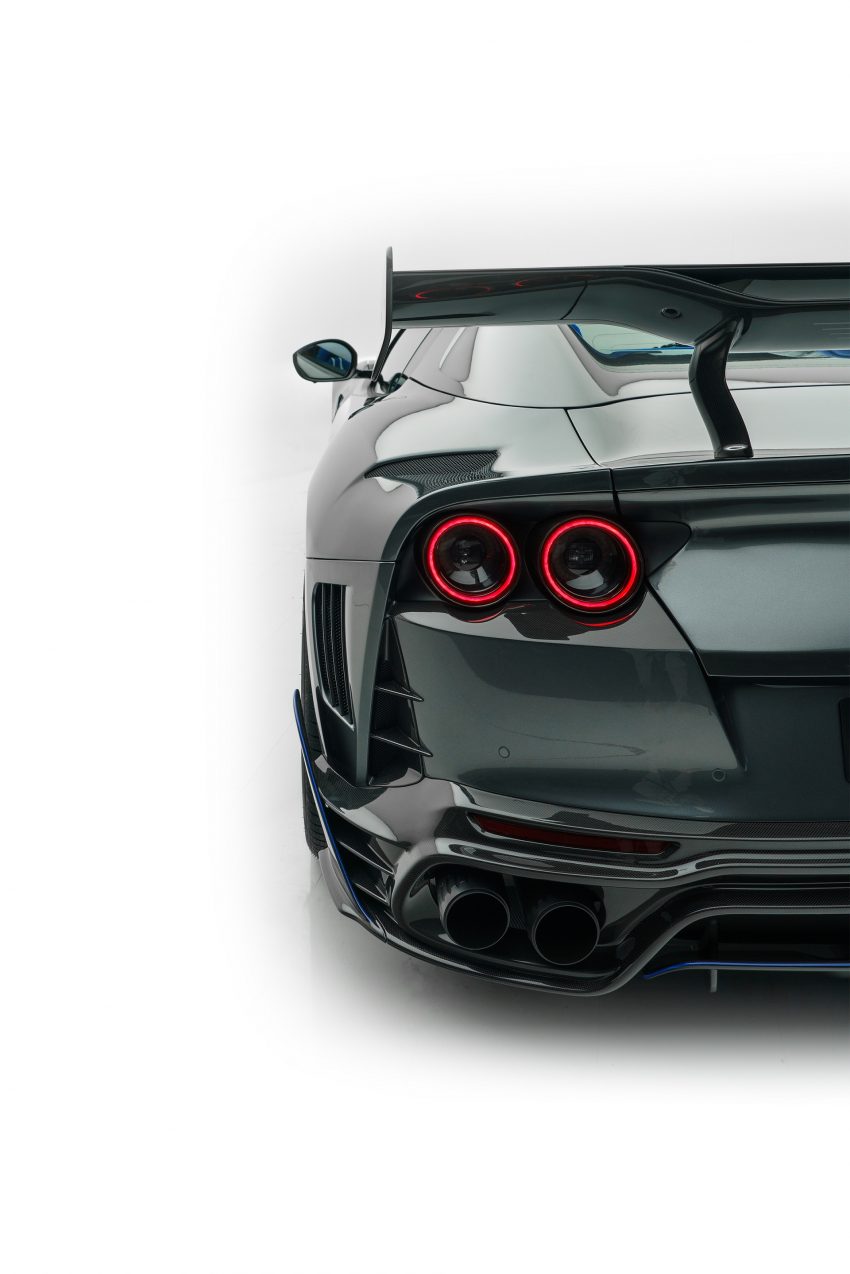 2021 Mansory Stallone GTS based on Ferrari 812 GTS - Tail Light Phone Wallpaper 850x1274 #18