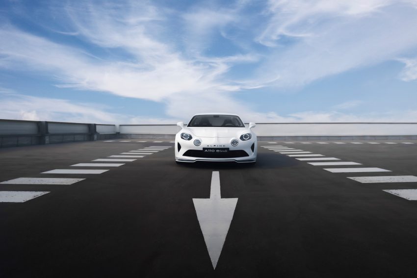 2022 Alpine A110 E-ternite Concept - Front Wallpaper 850x567 #4