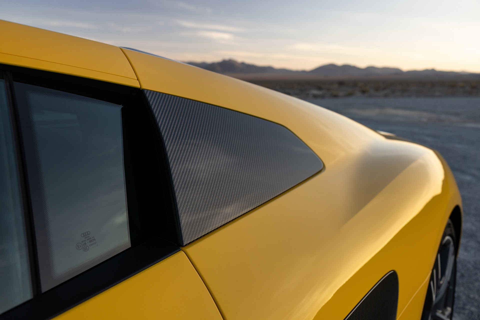 Download 2022 Audi R8 V10 Coupé - US version - Detail HD Wallpaper 1920x1280 #29