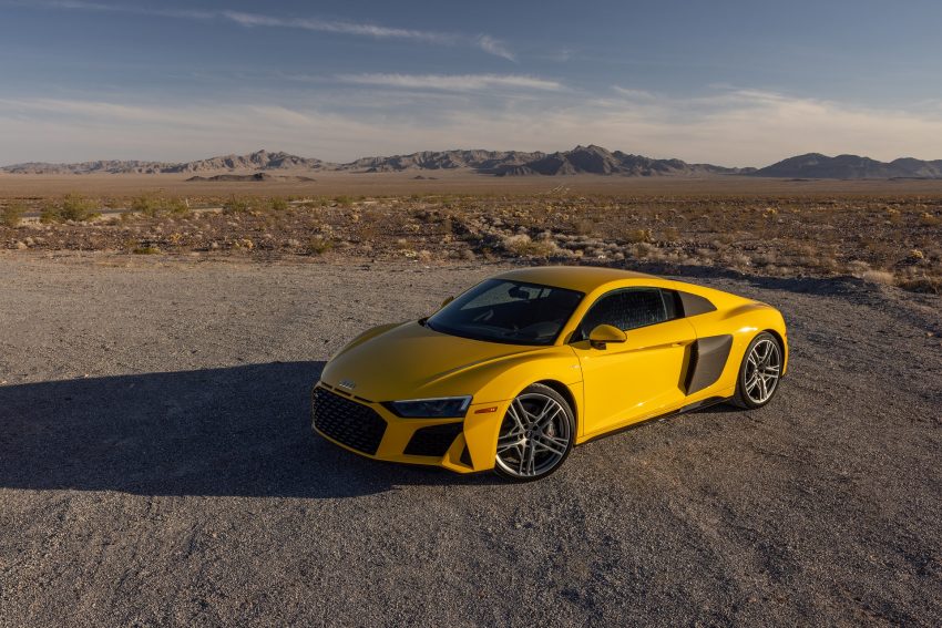 2022 Audi R8 V10 Coupé - US version - Front Three-Quarter Wallpaper 850x567 #6