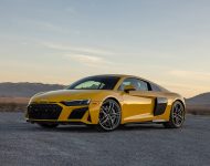 2022 Audi R8 V10 Coupé - US version - Front Three-Quarter Wallpaper 190x150