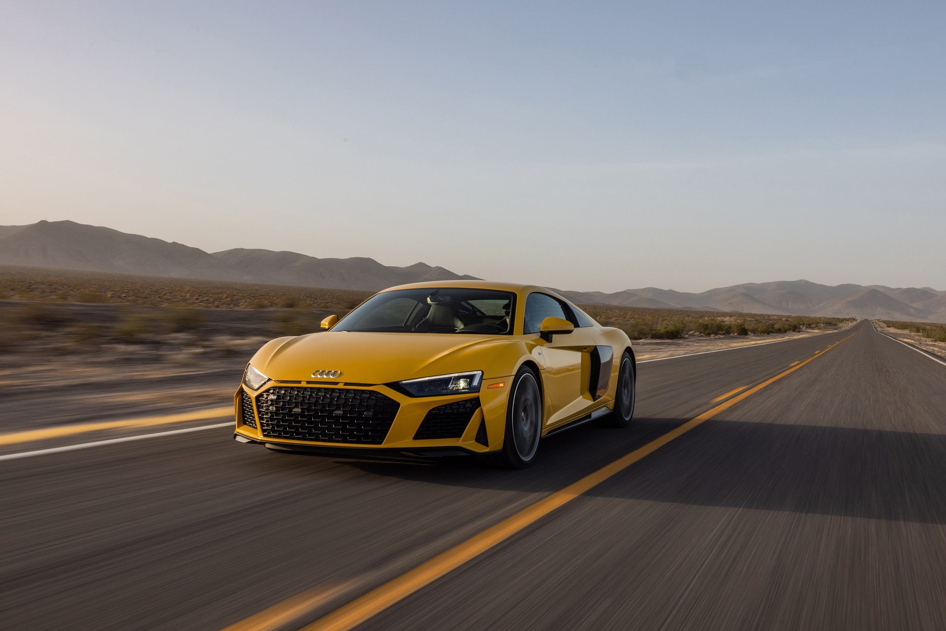Download 2022 Audi R8 V10 Coupé - US version - Front Three-Quarter HD Wallpaper 1920x1280 #1