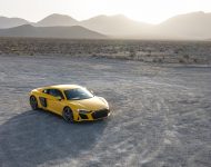 2022 Audi R8 V10 Coupé - US version - Front Three-Quarter Wallpaper 190x150