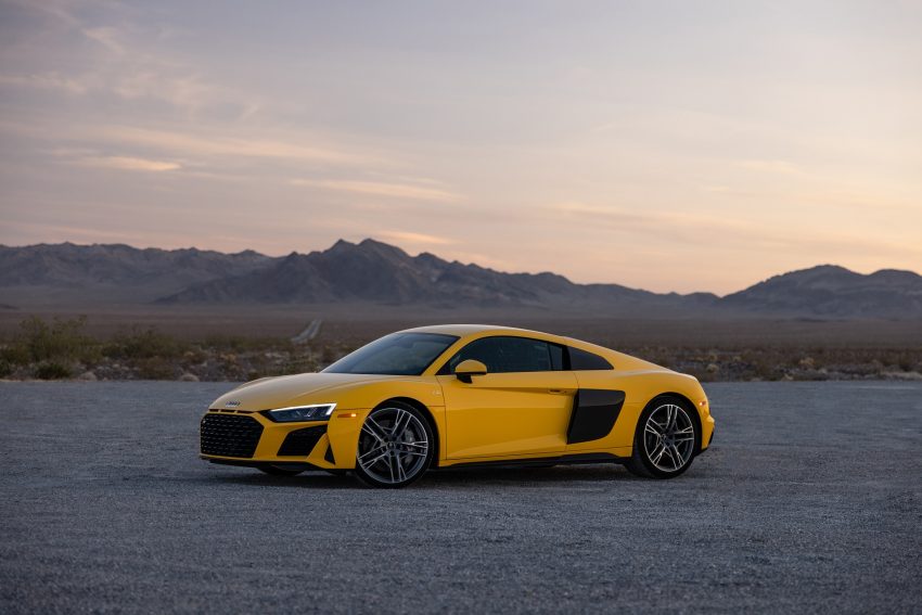 2022 Audi R8 V10 Coupé - US version - Front Three-Quarter Wallpaper 850x567 #16