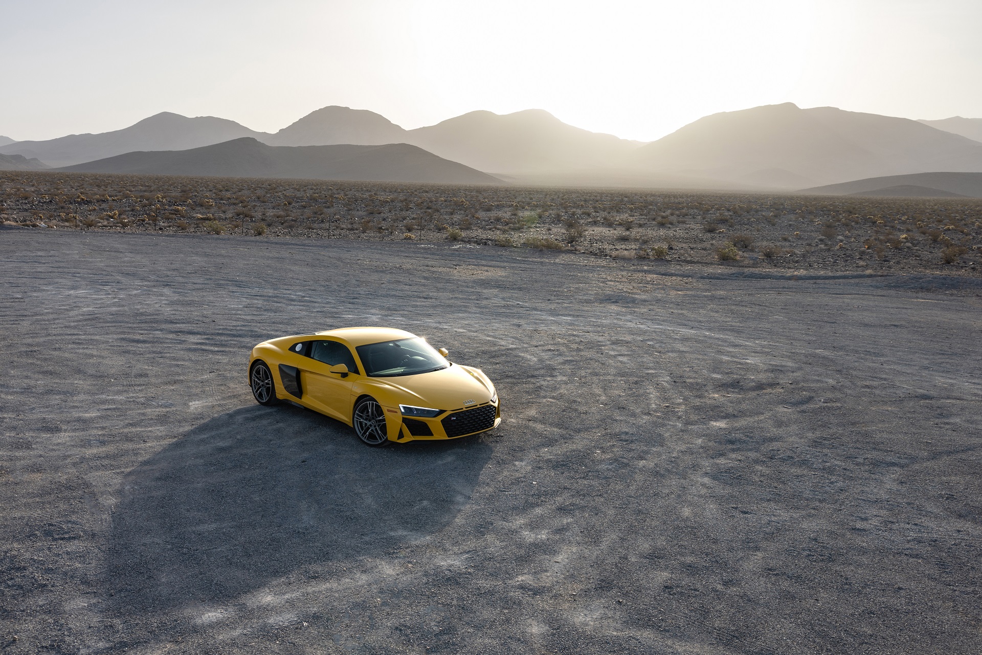 Download 2022 Audi R8 V10 Coupé - US version - Front Three-Quarter HD Wallpaper 1920x1280 #10