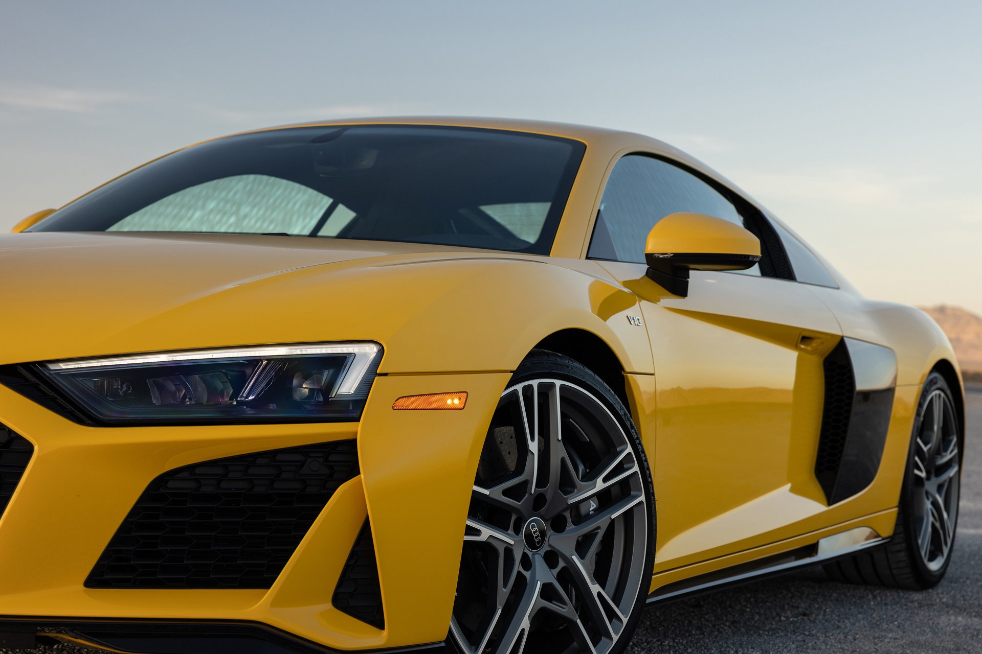 Download 2022 Audi R8 V10 Coupé - US version - Headlight HD Wallpaper 1920x1280 #21