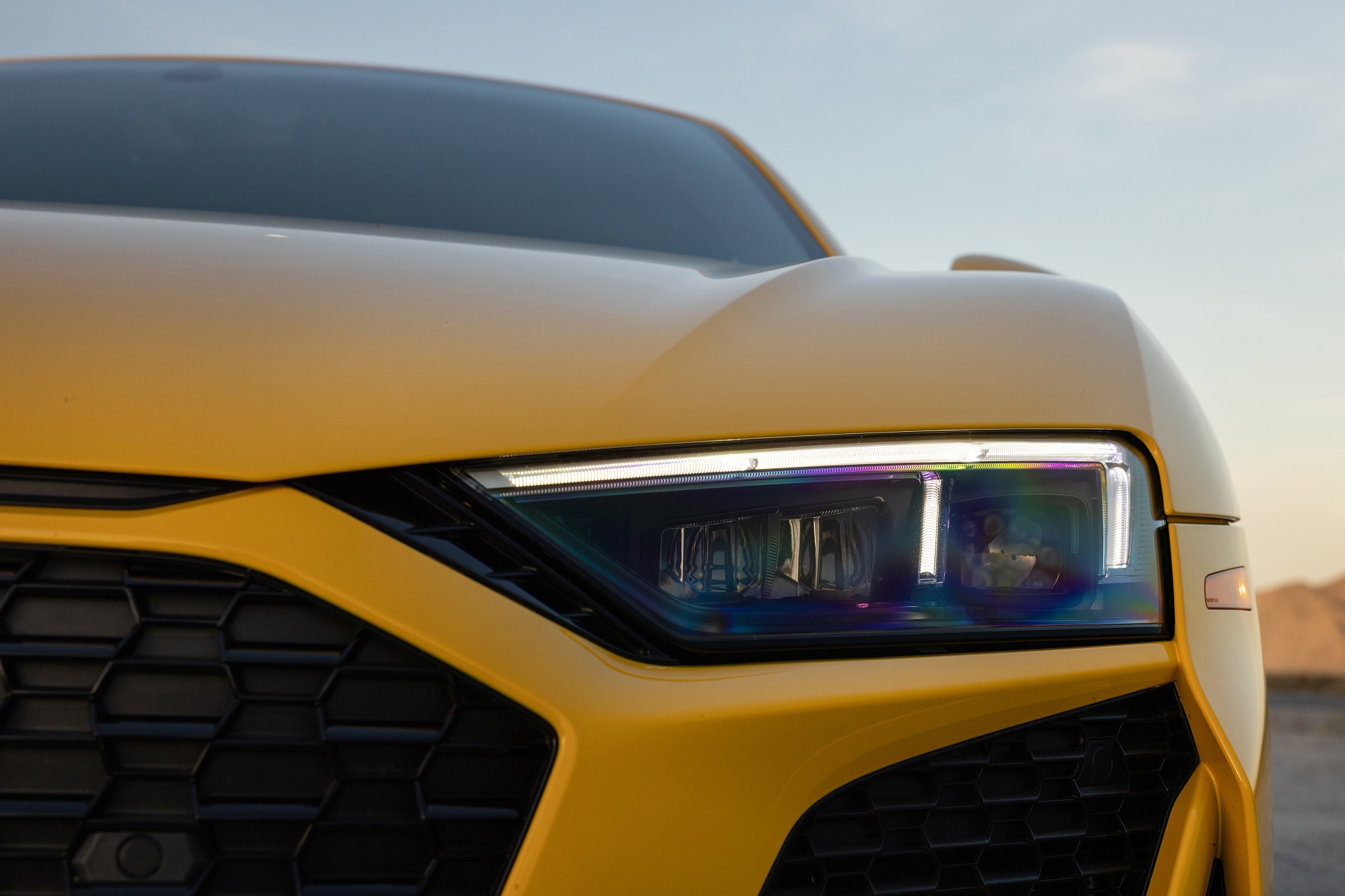 Download 2022 Audi R8 V10 Coupé - US version - Headlight HD Wallpaper 1920x1280 #20