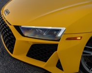 2022 Audi R8 V10 Coupé - US version - Headlight Wallpaper 190x150