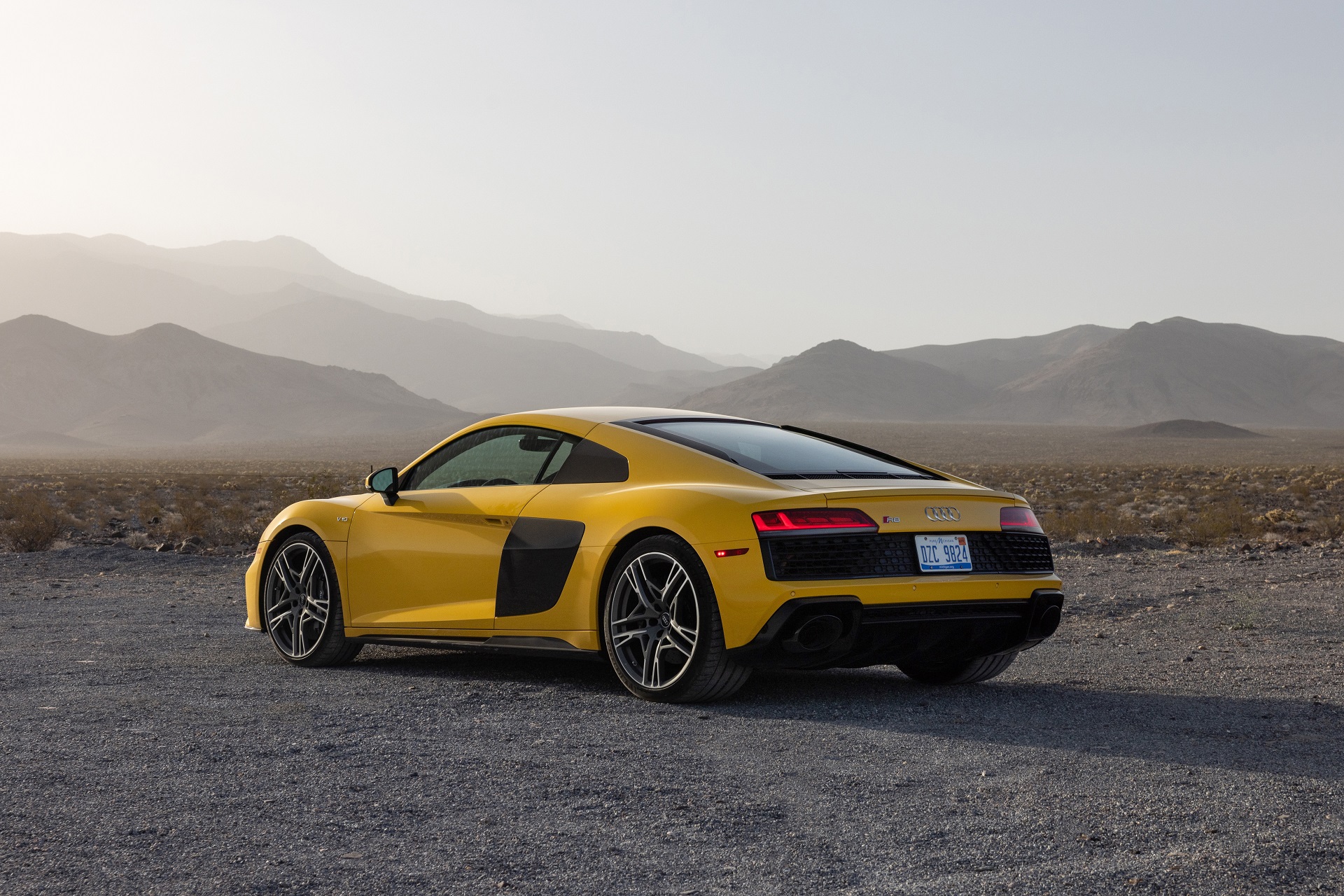 Download 2022 Audi R8 V10 Coupé - US version - Rear Three-Quarter HD Wallpaper 1920x1280 #12