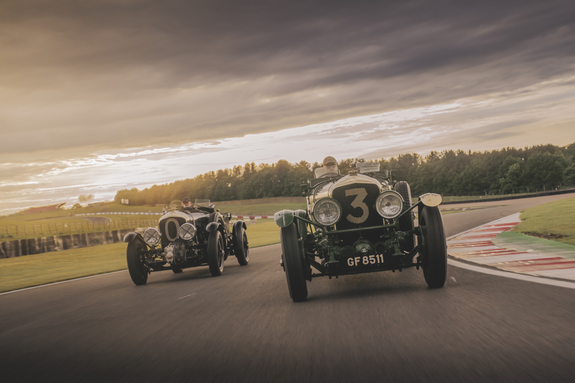 Download 2022 Bentley Speed Six Continuation - Front HD Wallpaper 1920x1280 #4