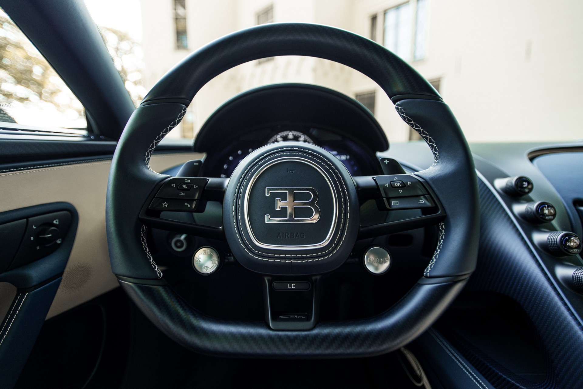 Download 2022 Bugatti Chiron L’Ébé - Interior, Steering Wheel HD Wallpaper 1920x1282 #14